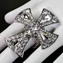 Extra Large Cross Ring