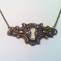 Keyhole Necklace 