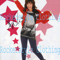 UNBROKEN, GIVE YOUR HEART A BREAK, DEMI LOVATO SIGNED / AUTOGRAPHED PHOTO