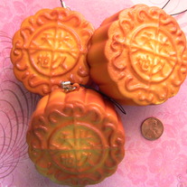 Extremely Rare Huge Moon Cakes