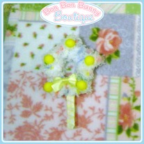 Fluffy Star Lollipop
