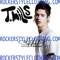 SHE GOT A.. PURR LIKE A CAT TRAVIS T.MILLS SIGNED PHOTO