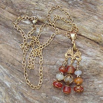 Carnelian and Antique Gold Pendant with Necklace 