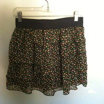 Cute Floral Ruffle Skirt
