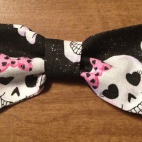 Girl Skull Bow