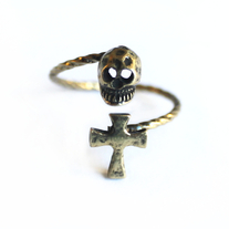 Skull & Cross Ring