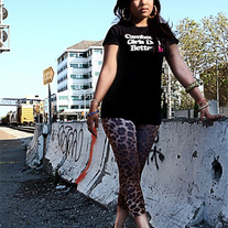 Girl's Tee: Srey Sross