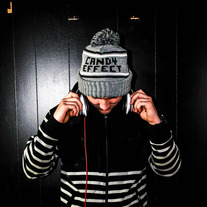 Candy_20effect_20grey_20winter_20hat_202012_medium
