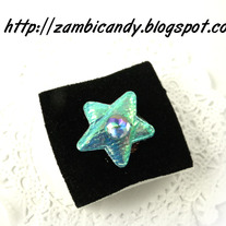Adjustable iridescent fabric star ring