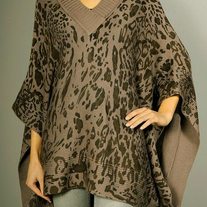 By Fumblin Leopard printed V-neck Pancho