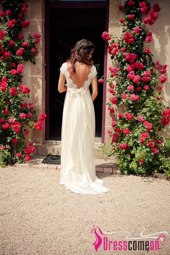 the white dress sample sale