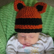 Tiger_and_kitty_hat_007_medium