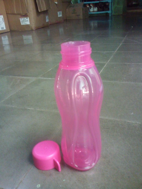 new mini eco bottle tupperware pink color kitchenware capacity 310 ml on storenvy new mini eco bottle tupperware pink color kitchenware capacity 310 ml on storenvy