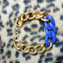 Gold frost chain with blue acrylic chains