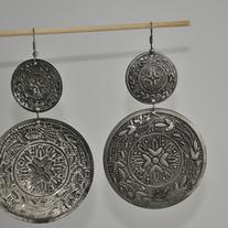 Metal pressed circle plate hook earrings