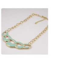 Blue chain necklace 
