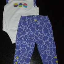 Cupcake Sleeveless Onesie with Purple/White Matching Leggings-Carter's Size 6 Months  CLM1