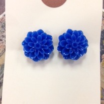 Dahlia Earrings *More colors available 