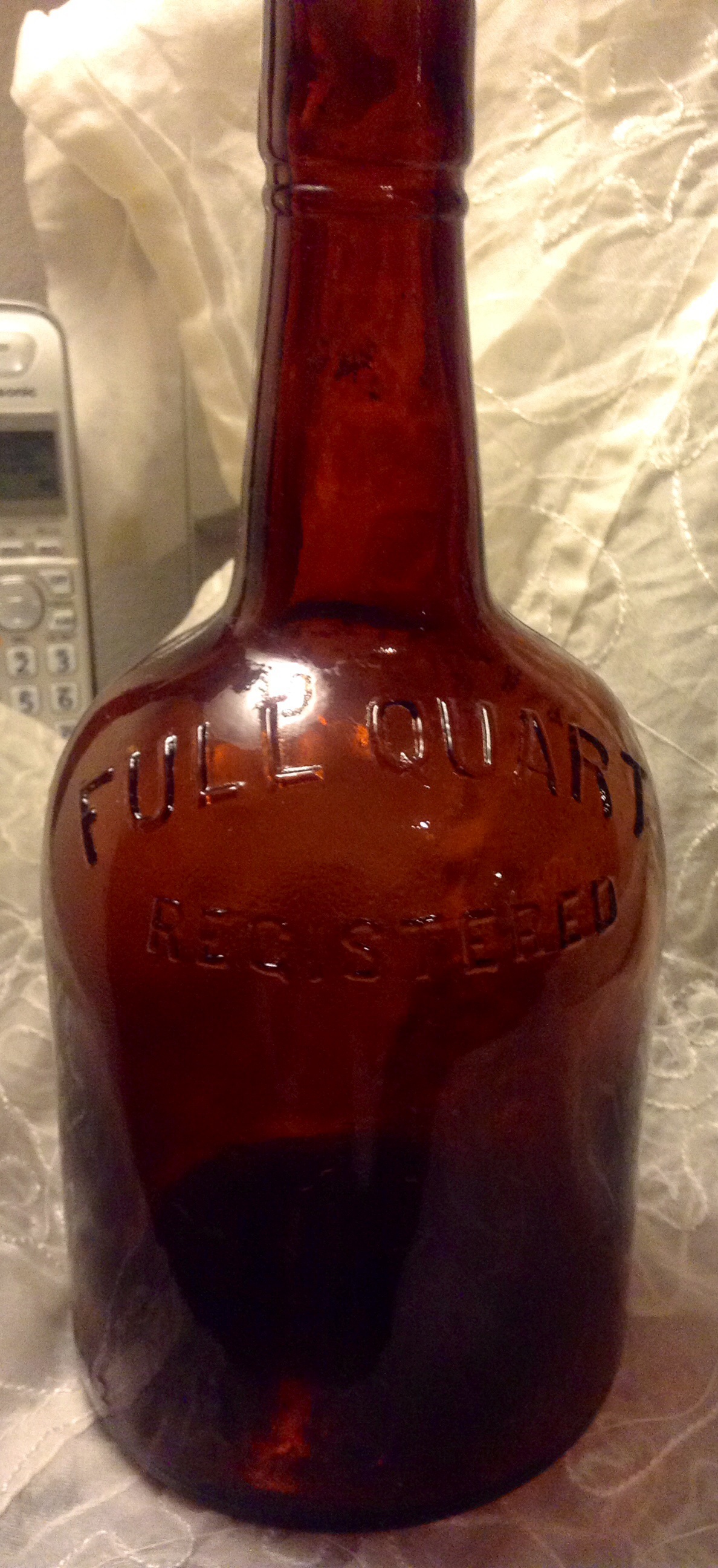 Antique Wright Taylor Distillers Louisville, KY Amber Quart Whiskey