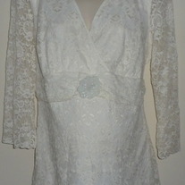 White Lace Top-Motherhood Maternity Size 2X