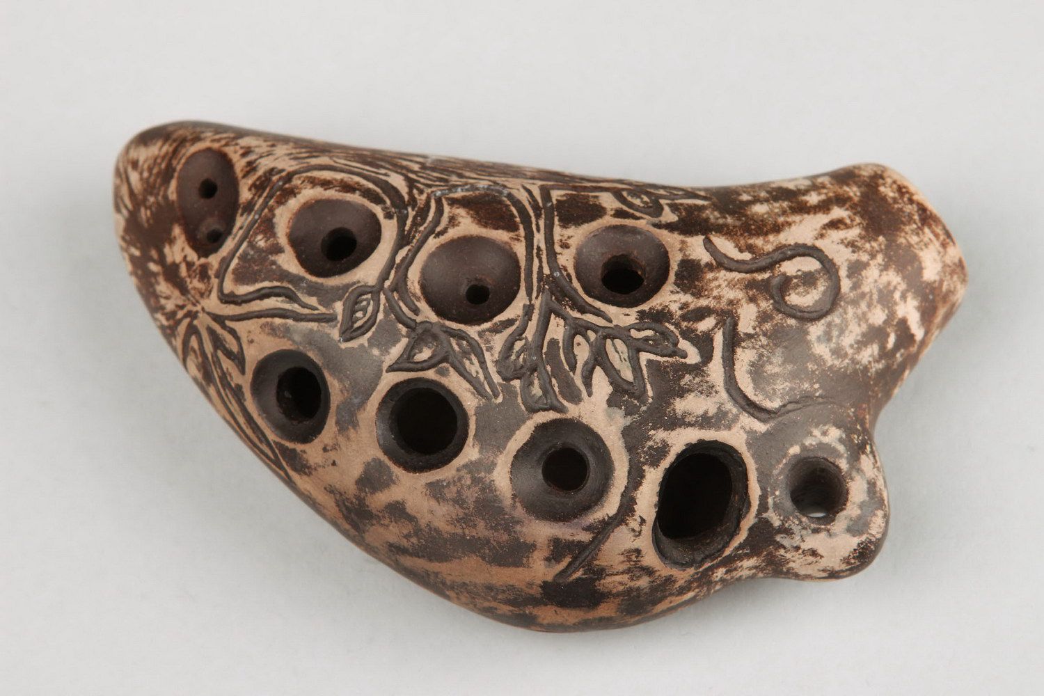 Ceramic handmade ocarina ethnic musical instrument globular flute