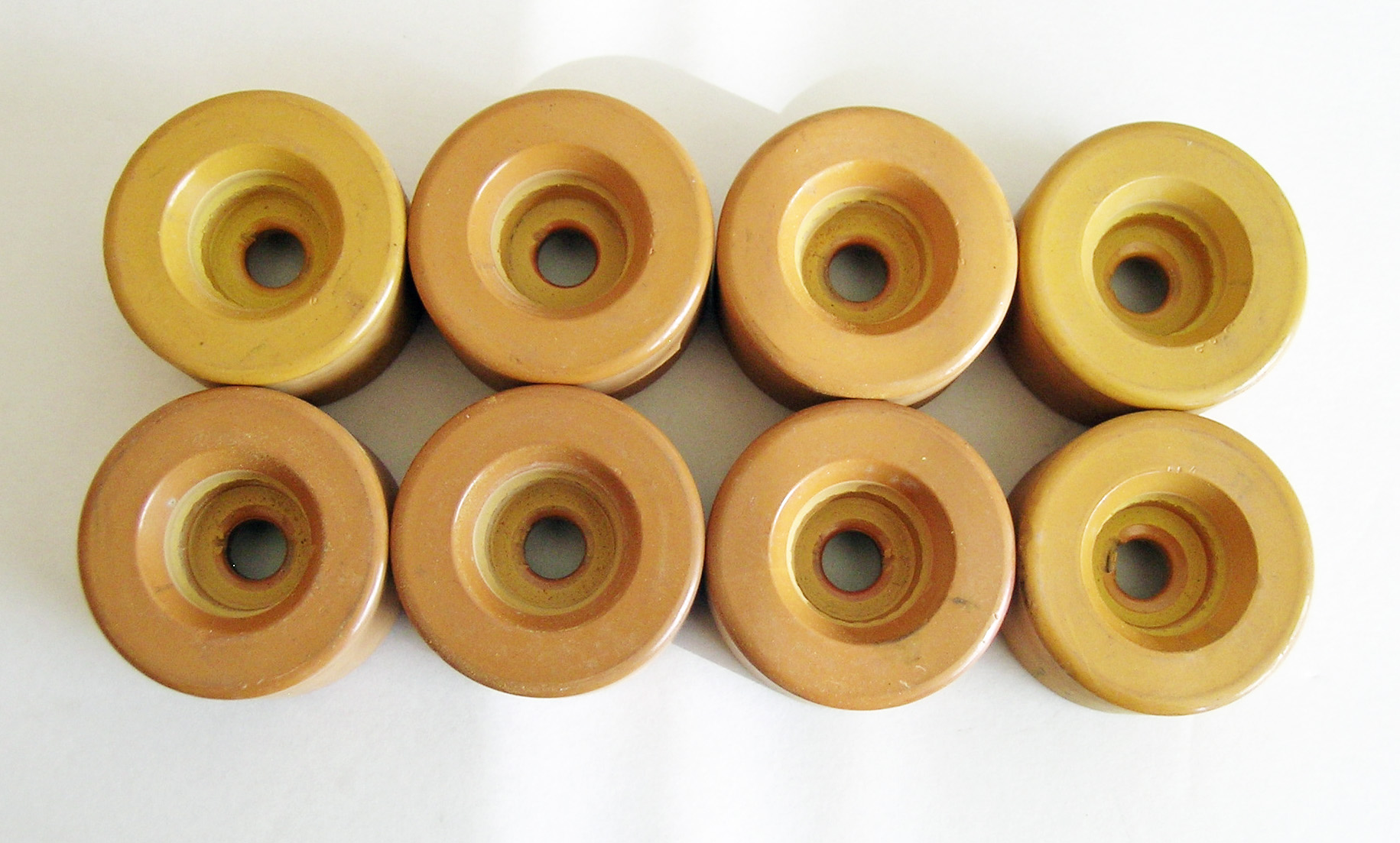 Original FoMac Clay Roller Skate Wheels Rare Yellow Clay · SK8