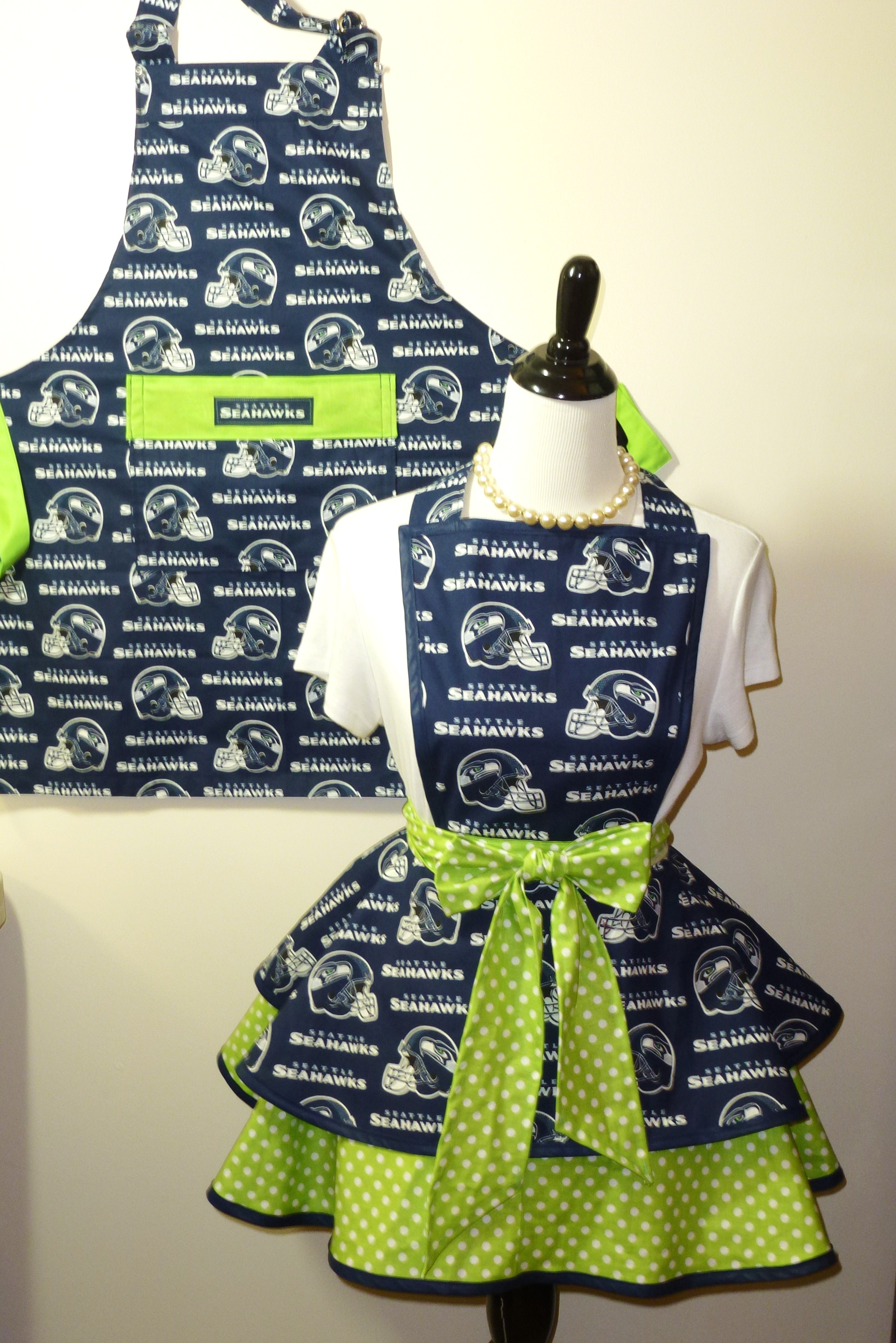 Seattle Seahawks Apron,Seahawks, Mens, Womens, Unisex Aprons · Needles