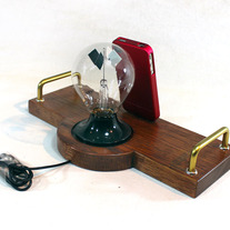 Dock of Science - iPad, iPad mini, iPhone - New Lighting Plug or 30 Pin Mounted - Charger and Sync Station - Working Radiometer