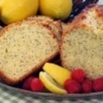 Lemon_20poppy_20seed_20cake_medium