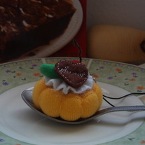 Kawaii Tart Cellphone Plush
