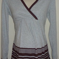 Gray/Burgundy Long Sleeve Shirt-Liz Lange Maternity Size Small  SF0413