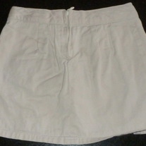 Khaki Skirt with Built in Shorts-Old Navy Size 5