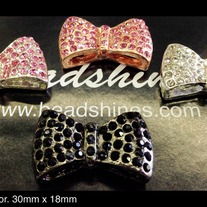 Bow 30mm x 18mm