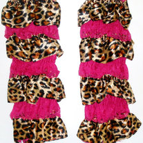 Cheetahlegwarmers_medium