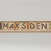 Maxs Den - Plaque