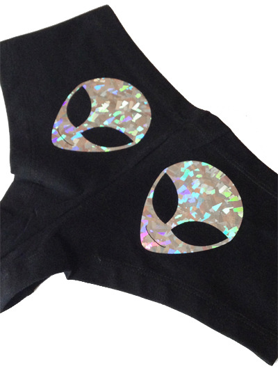 alien booty shorts