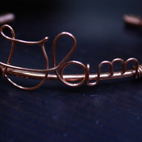 Word Bracelet - Glamorous Girl