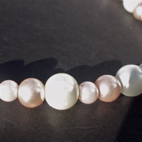 15" Multitone pearl necklace