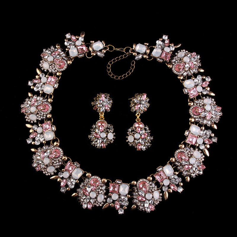 Vintage Choker Necklace & Earring Sets · MissTaken's Boutique · Online