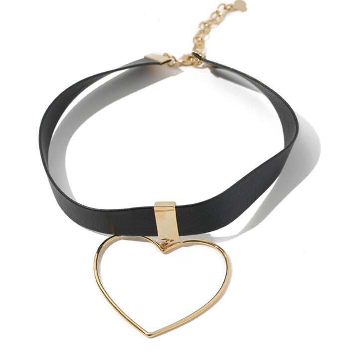 Chic Heart Pendant Leather Choker on Storenvy