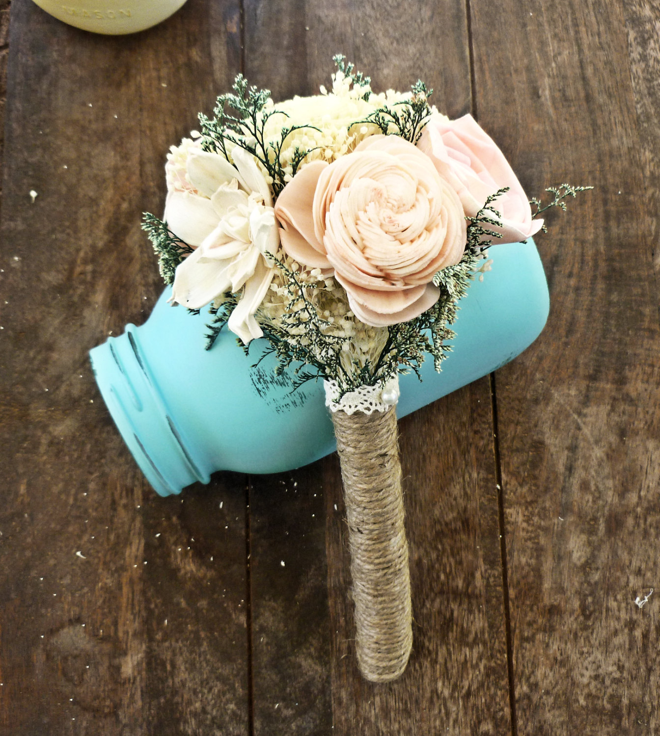 Wedding bouquet idea Wedding bouquet toss, Bouquet toss, Beautiful