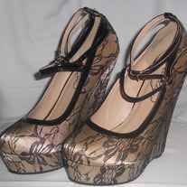 The Peggy Shoe in Gold with Black Lace Platform Wedge Heel SZ 9 