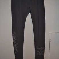Gray designed leggings