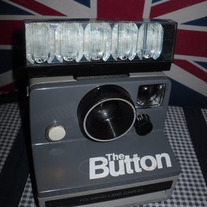 Polaroid The Button Camera