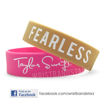 Taylor Swift Bracelet on Fearless Taylor Swift Bracelet Wristband