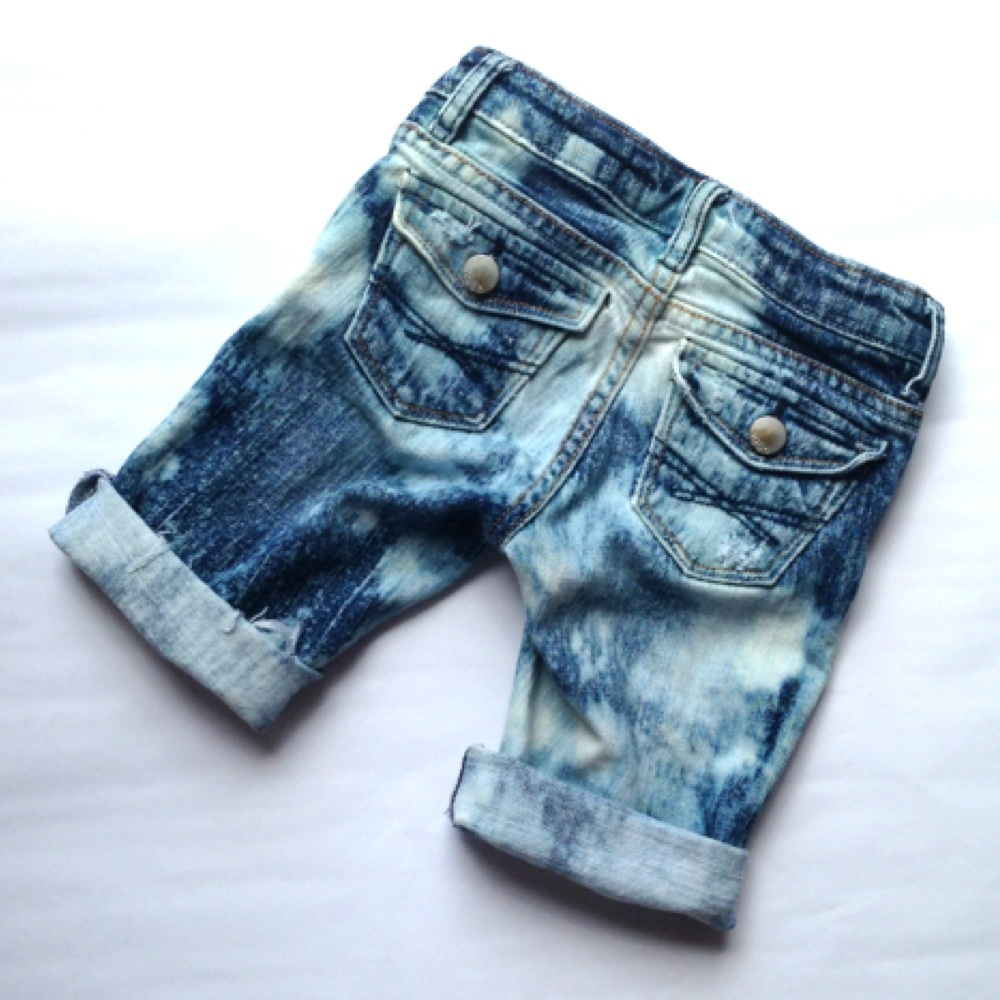 5t distressed jeans