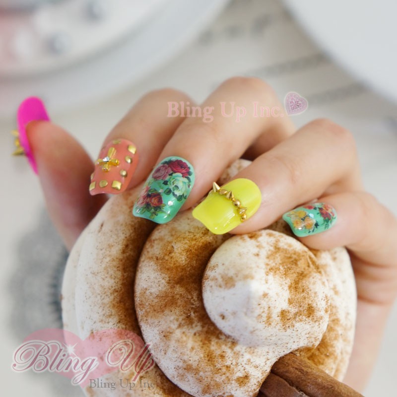 Candy Kawaii Gold Bling Pop 3d Nail Art With Roses And Crosses