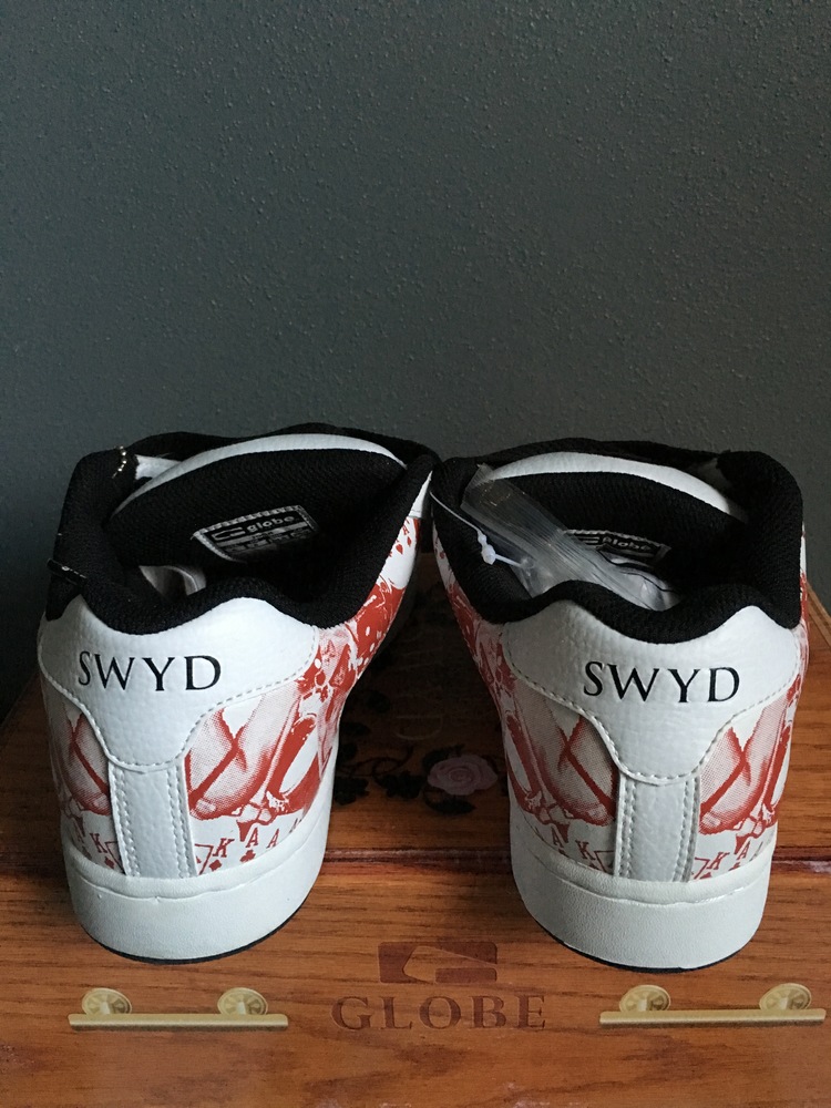 globe swyd shoes