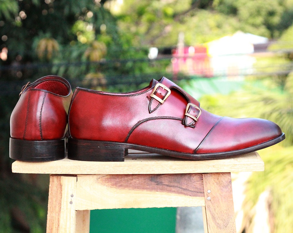 wine colour shoes for men